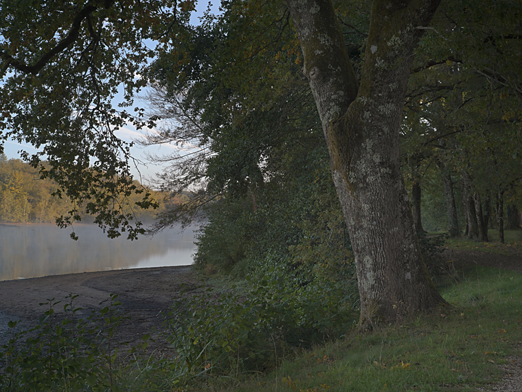 Photographie de Henri Peyre : Grand lac de St-Estèphe